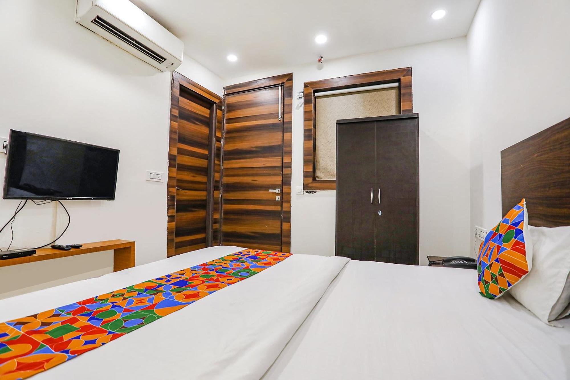 גאזיאבאד Fabhotel Kinsfolk מראה חיצוני תמונה