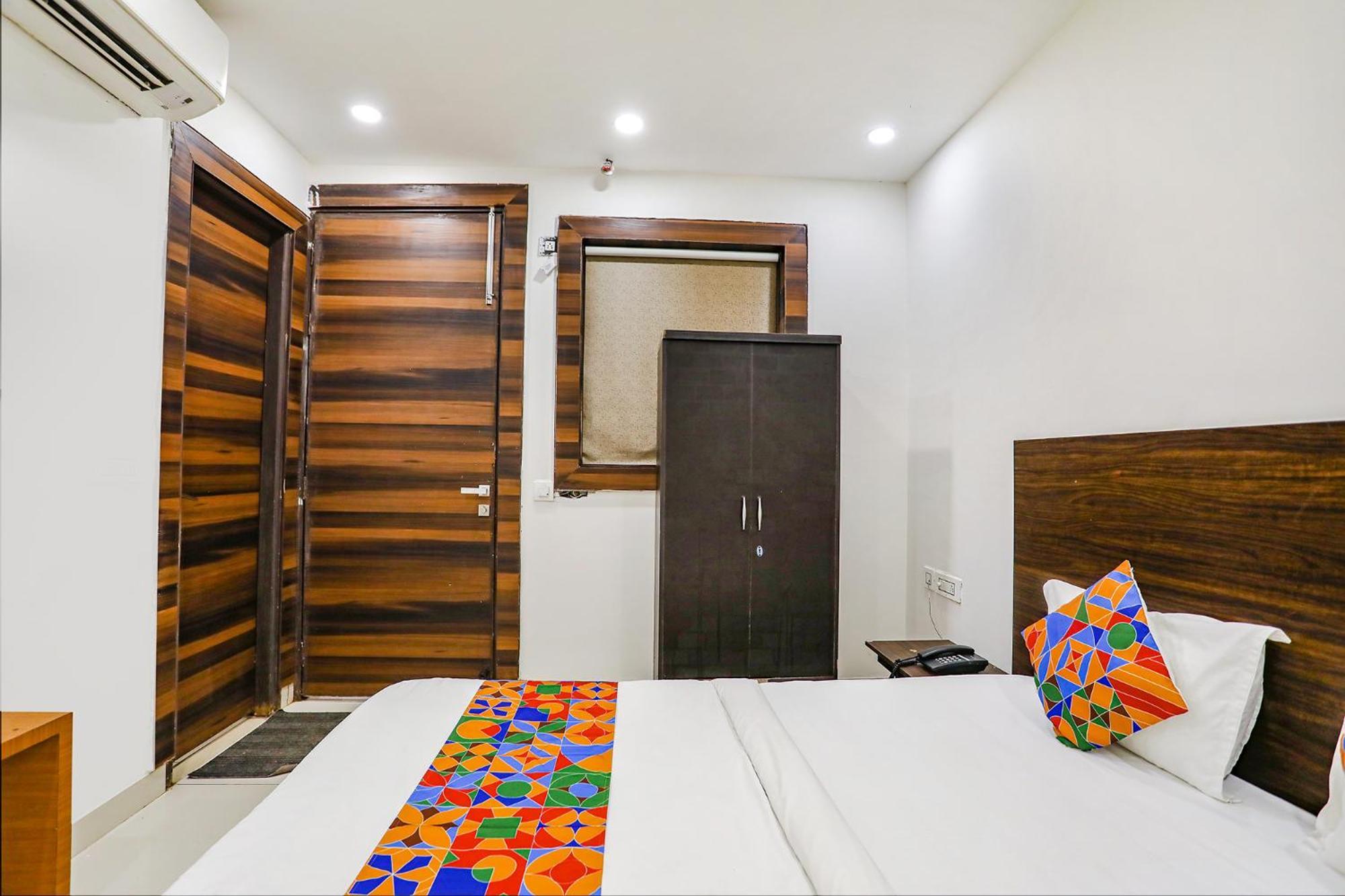 גאזיאבאד Fabhotel Kinsfolk מראה חיצוני תמונה